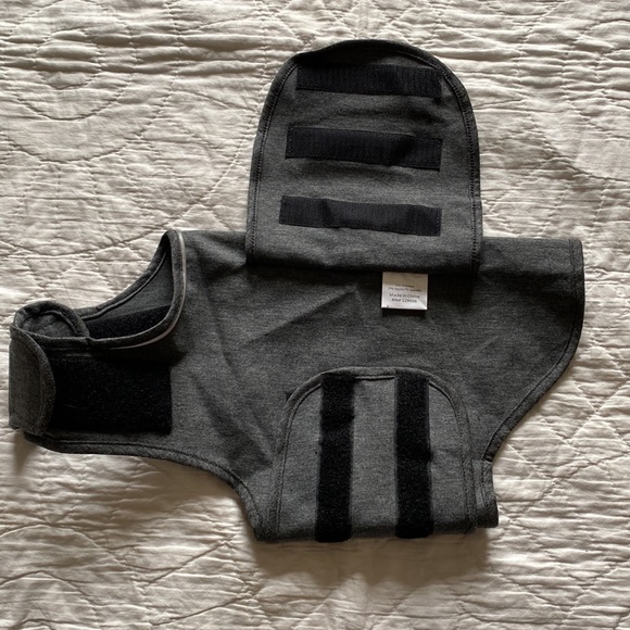 Thundershirt for Dogs - Picture 4 of 14